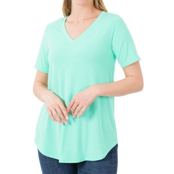 Zenana Relaxed Fit V-Neck Short Sleeve Basic Jersey T-Shirt Top - Picture 1 of 6